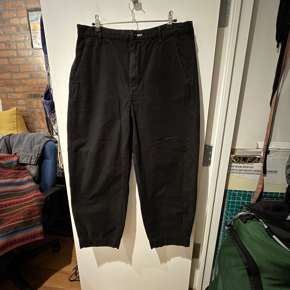 Everlane 100% Cotton Size 12 barrel leg pants black